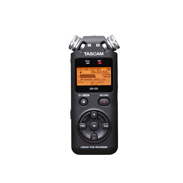 Mi-equipo-tecnologico_Grabadora-Externa-Audio-Tascam-DR-05-V2_Simple-Blending